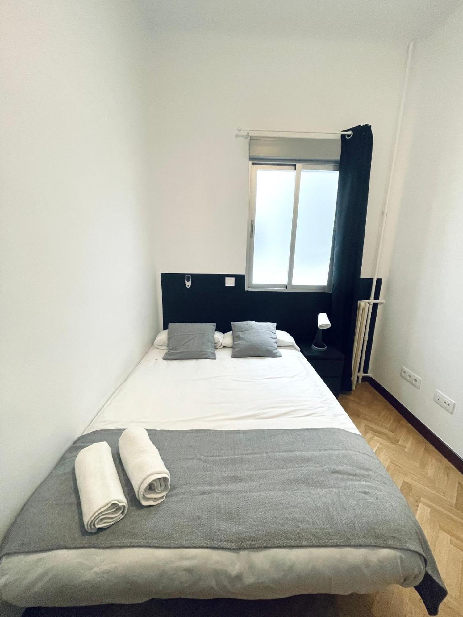 Ibiza Habitaciones Madrid Exterior foto
